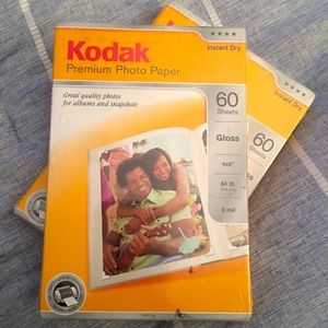 Kodak Premium Photo Paper (4x6) Glossy / 64lb. / 9 mil